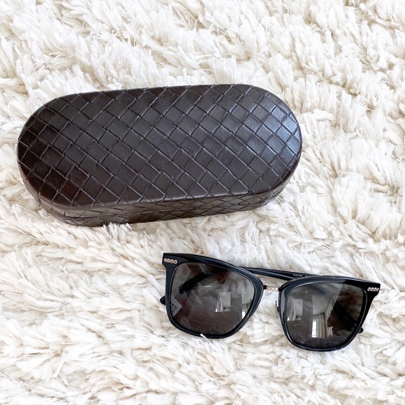 Bottega Veneta sunglasses - Picture 2 of 4